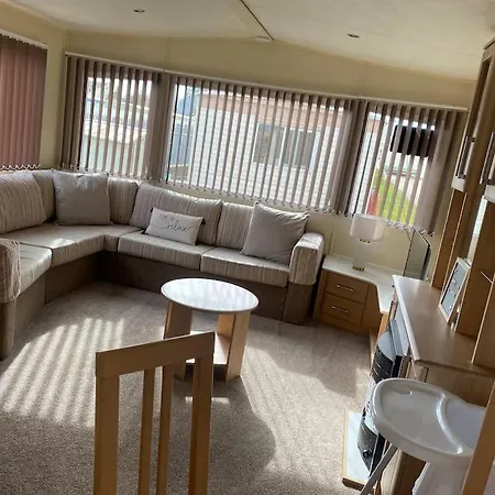6 Berth Caravan Hire Close To Fantasy Island Ingoldmells Extérieur photo