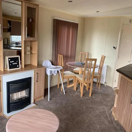 6 Berth Caravan Hire Close To Fantasy Island Ingoldmells Extérieur photo