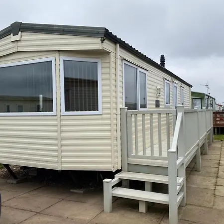 6 Berth Caravan Hire Close To Fantasy Island Ingoldmells Extérieur photo