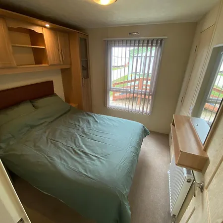 6 Berth Caravan Hire Close To Fantasy Island Ingoldmells Exterior photo